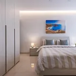 Luxury Parkside Living Near The 3 Cities In Malta アパート Żabbar