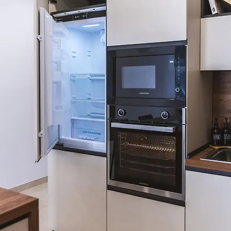Luxury Parkside Living Near The 3 Cities In Malta