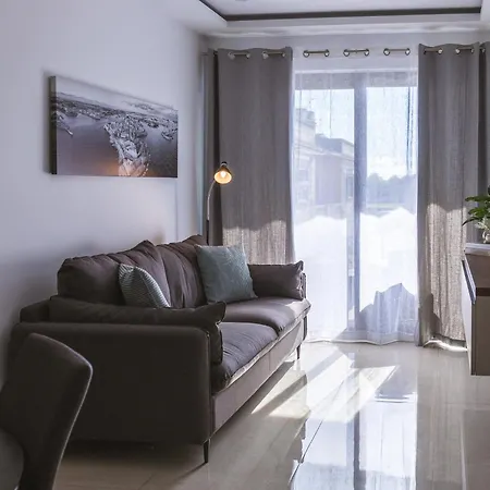 Luxury Parkside Living Near The 3 Cities In Malta