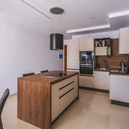 Luxury Parkside Living Near The 3 Cities In Malta Żabbar