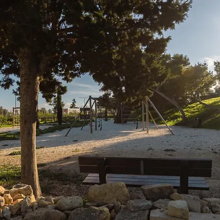 Luxury Parkside Living Near The 3 Cities In Malta